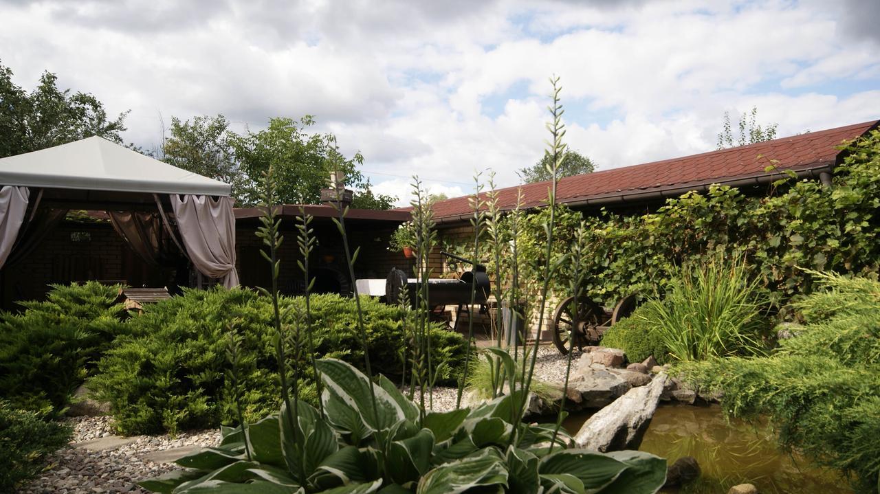 Villa Alris Бялисток Екстериор снимка