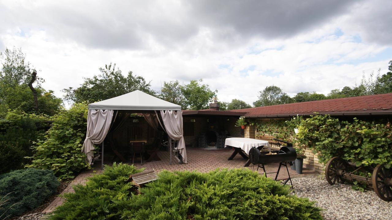 Villa Alris Бялисток Екстериор снимка